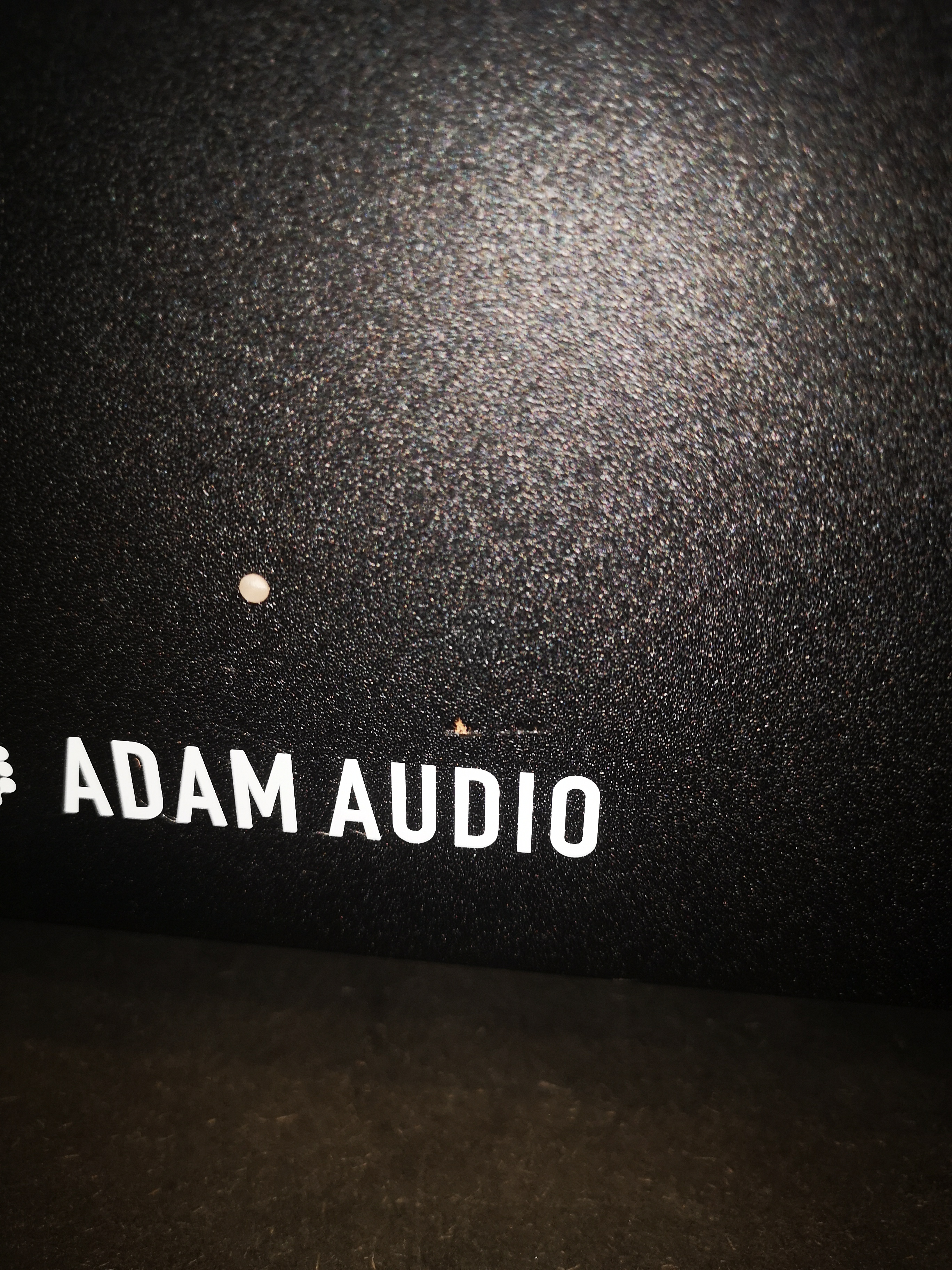 ADAM Audio T10S Витрина по цене 44 440 ₽