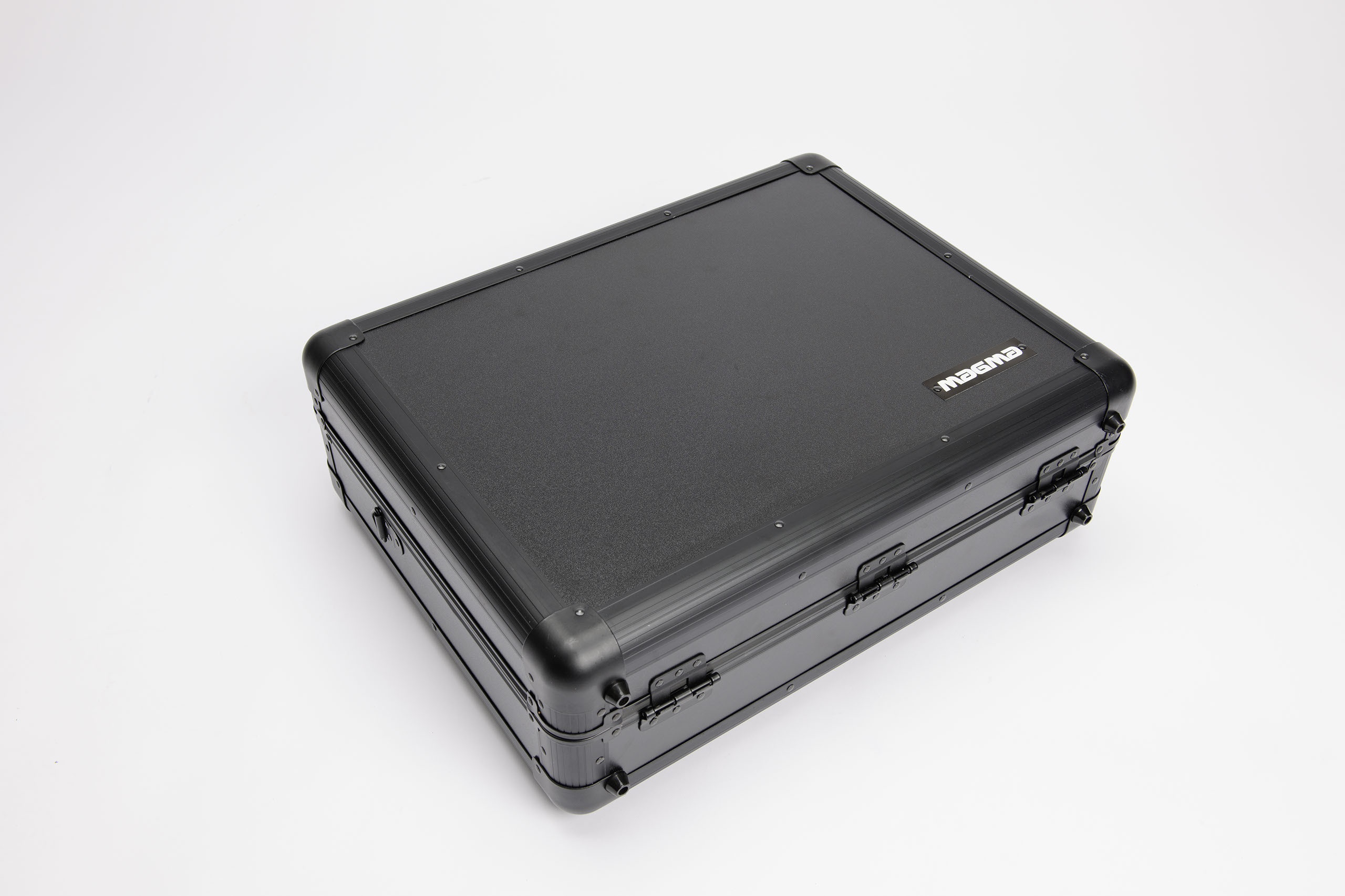 MAGMA Carry Lite DJ-Case Player/Mixer по цене 11 220.00 ₽