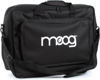 Moog Sub Phatty Gig Bag по цене 7 330 ₽