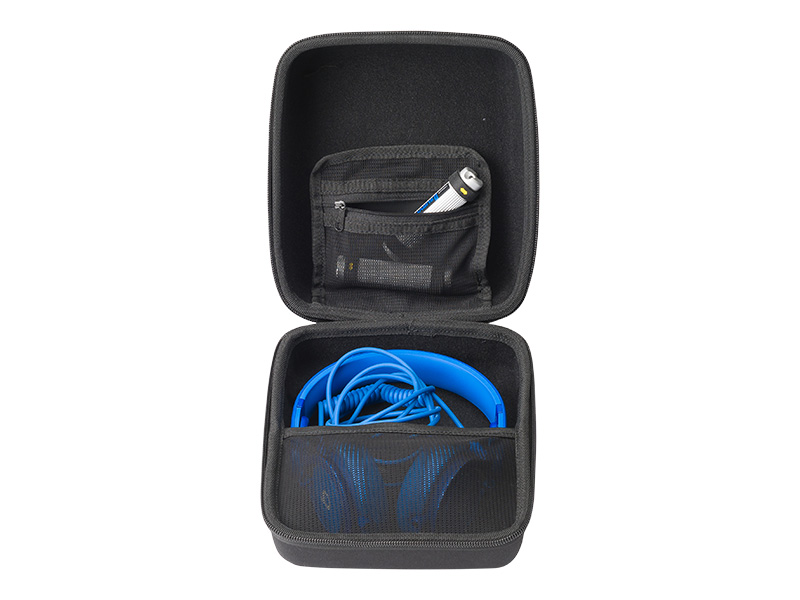 Magma Headphone-Case 2 black/black по цене 2 380 ₽