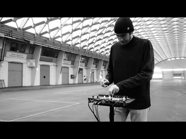 DrumBrute Impact - Performance Video