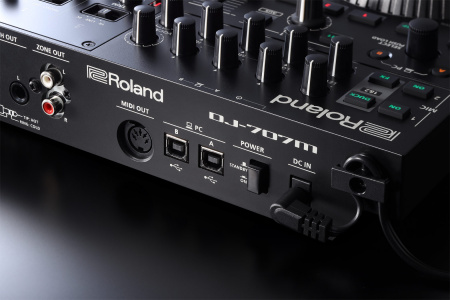 Roland DJ-707M по цене 165 600 ₽