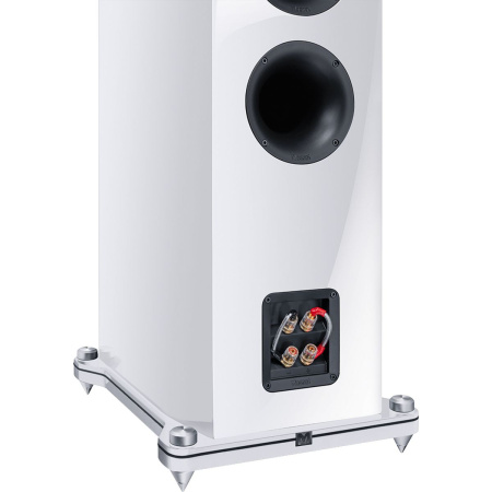 Magnat Signature 909 Piano White по цене 480 000 ₽