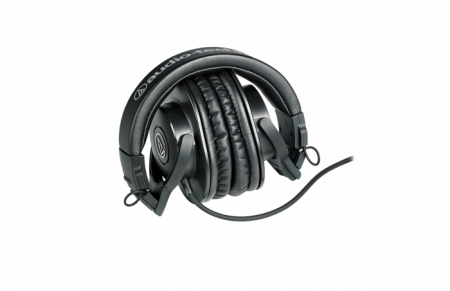 Audio-Technica ATH-M40X по цене 18 032 ₽