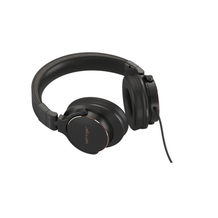 Behringer BH470-BK по цене 2 550 ₽