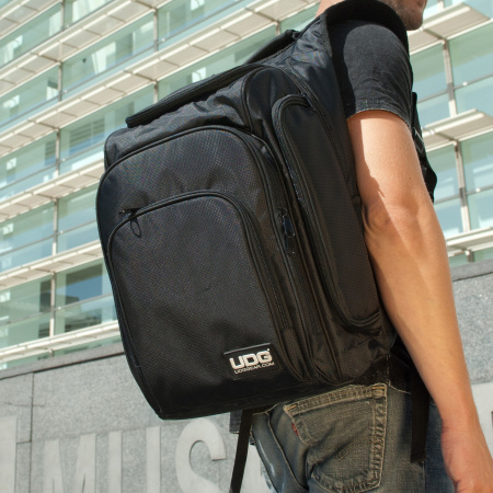 UDG Ultimate DIGI Backpack Black/Orange Inside по цене 22 250 ₽