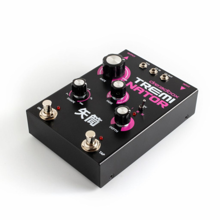 Dreadbox Treminator по цене 24 950 ₽