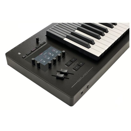 Expressive E Osmose по цене 162 010 ₽