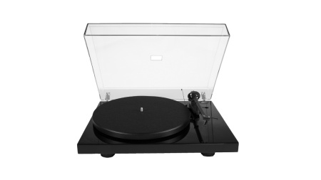 Pro-Ject Debut 3 DC Piano OM5e по цене 41 690 ₽