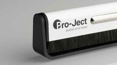 Pro-Ject Brush It щетка антистатическая карбоновая по цене 1 522.65 ₽
