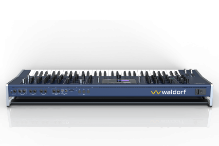 Waldorf Quantum MK2 по цене 580 940 ₽